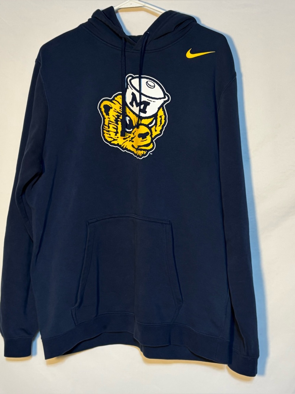 Nike Michigan Club Fleece Hoodie Navy Sailor Bear Graphic Men’s Large
